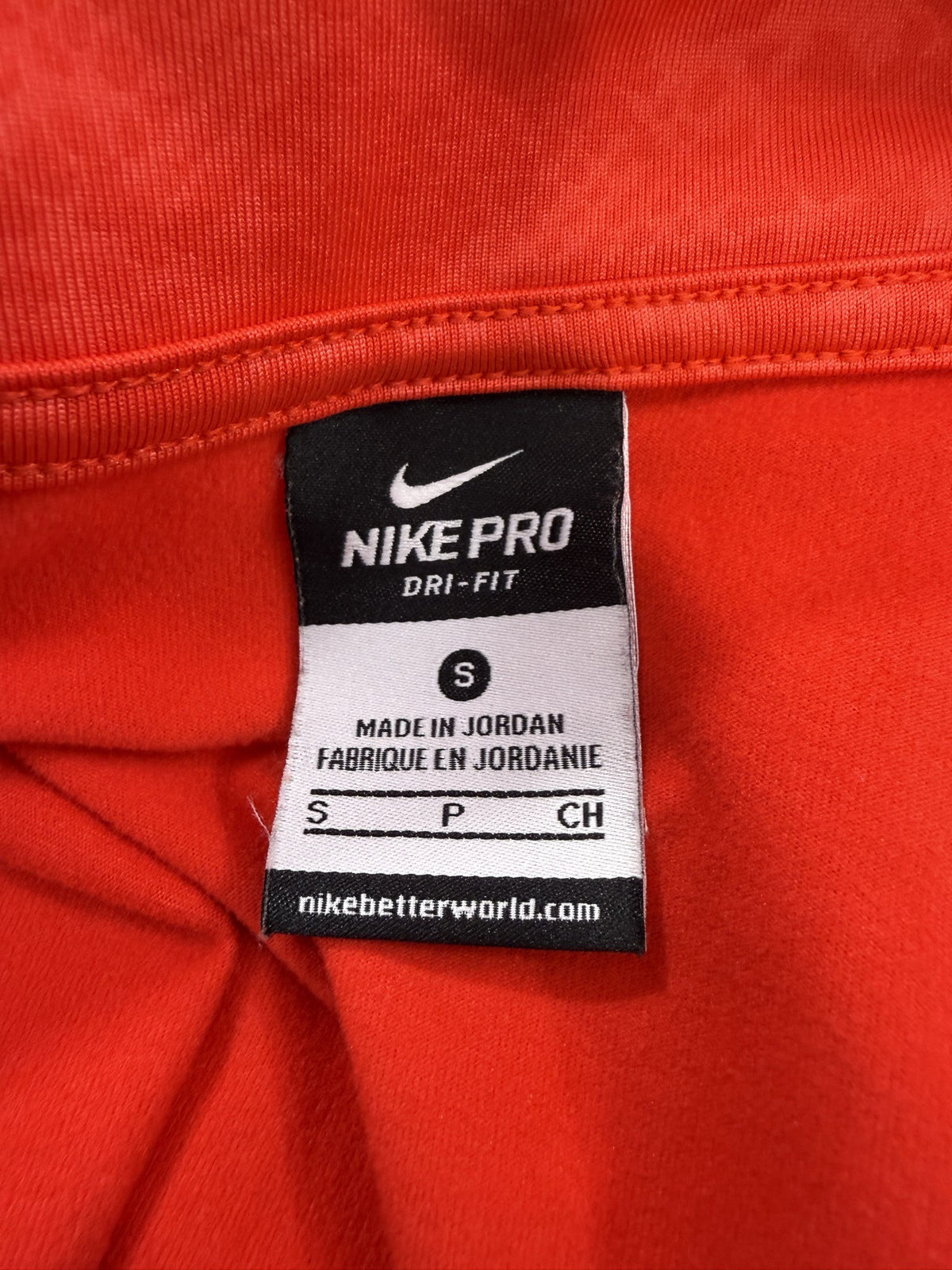 Nike Long-Sleeve Half-Zip brand and size label