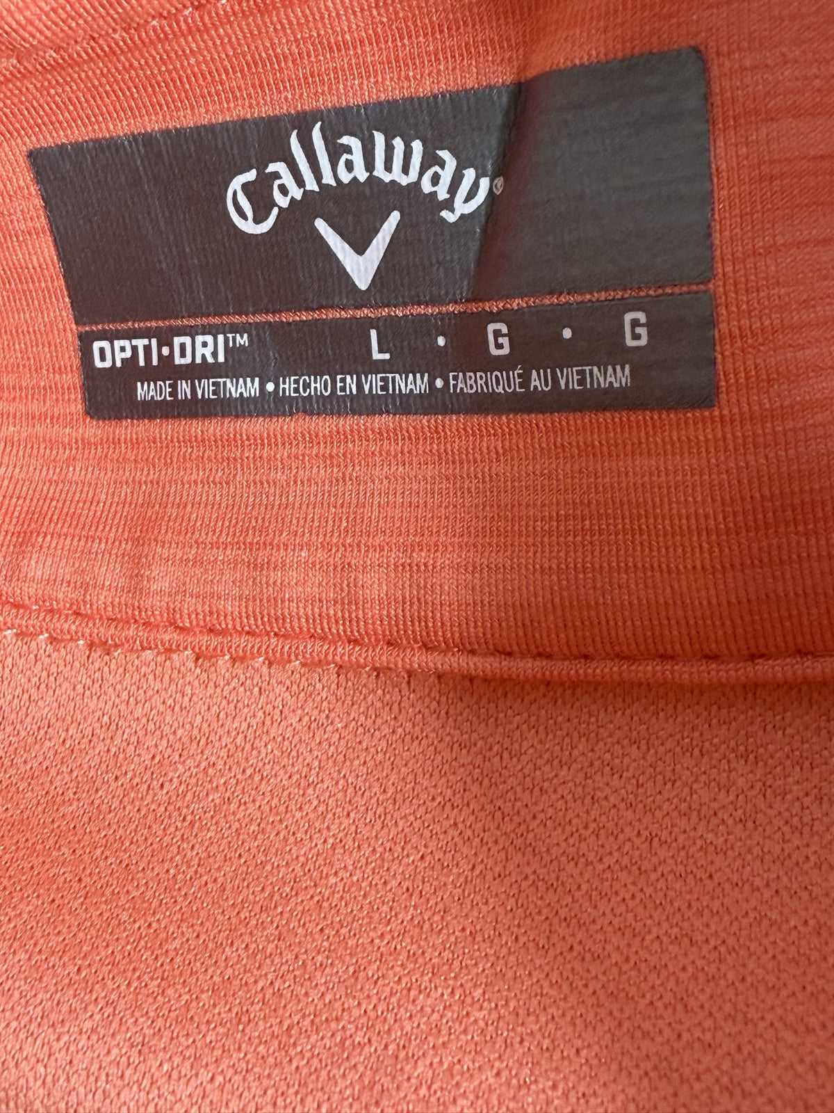 Callaway Long-Sleeve Quarter-Zip brand and size label