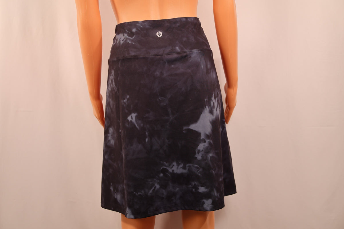 Santiny skort navy and gray tie-dye, back