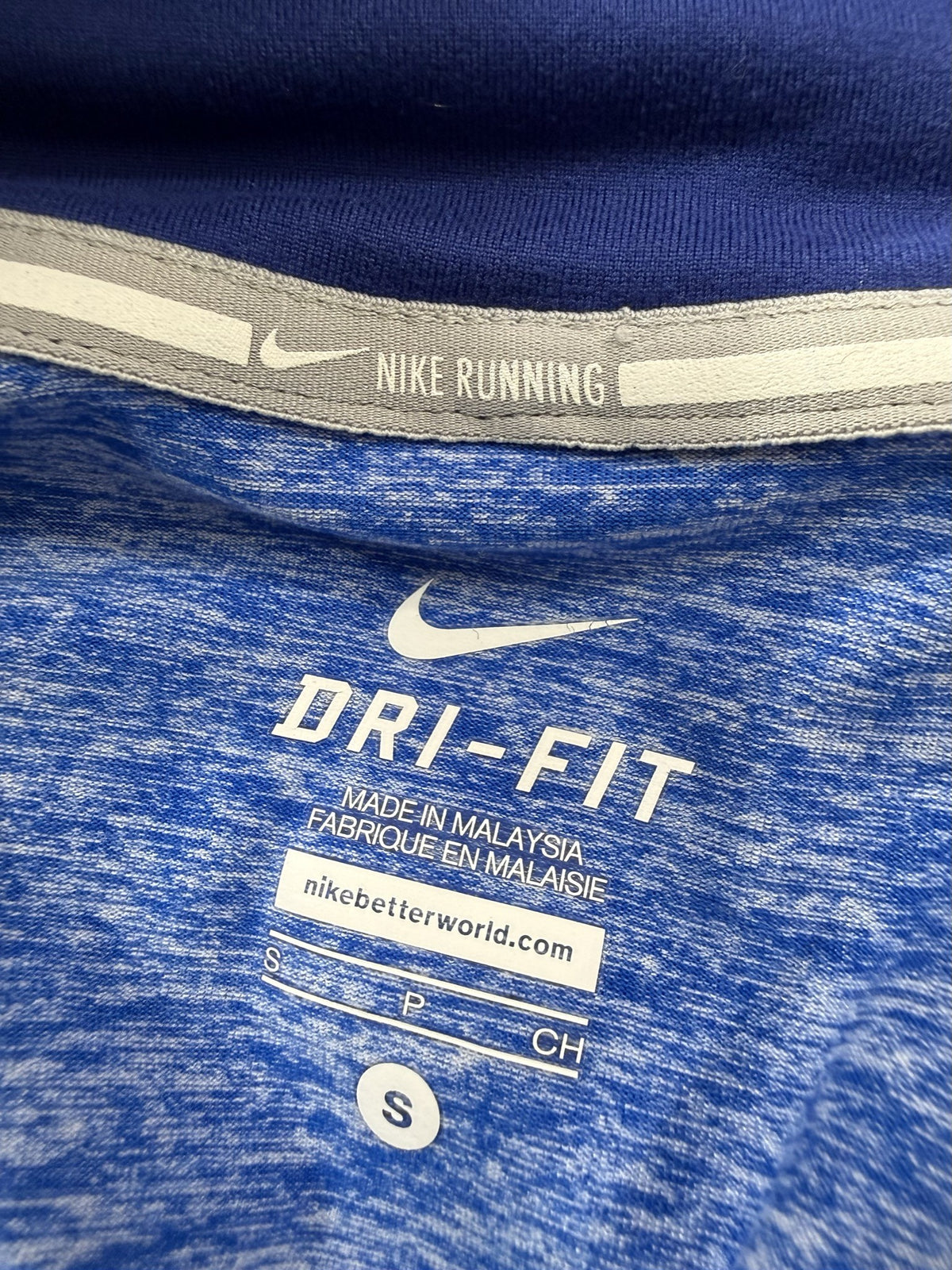 Nike Long-Sleeve Half-Zip brand and size label