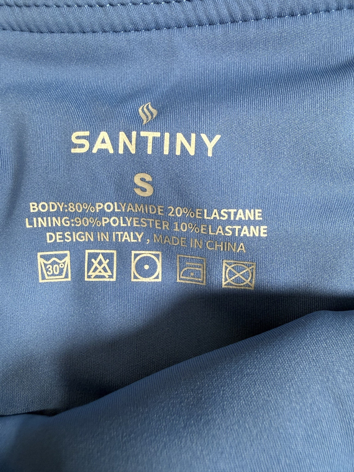 Santiny Skort brand and size label