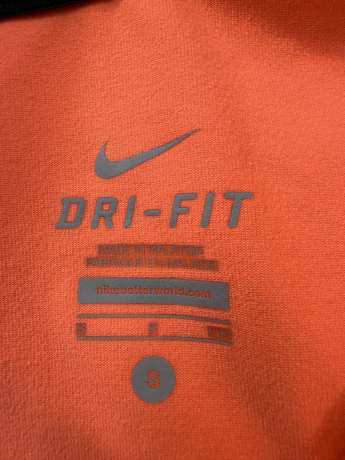 Nike Long-Sleeve Half-Zip brand and size label