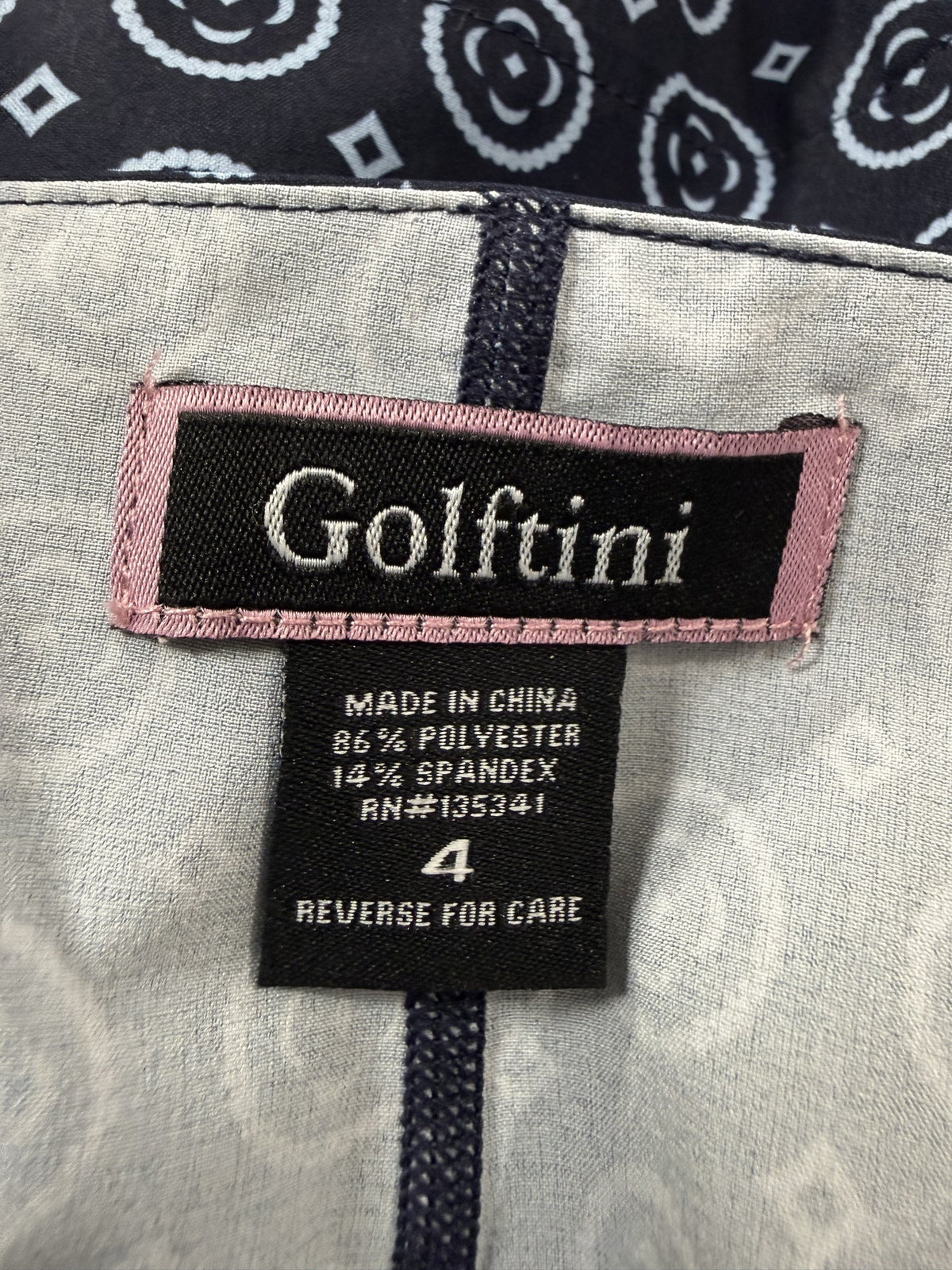 Golftini Skort brand and size label