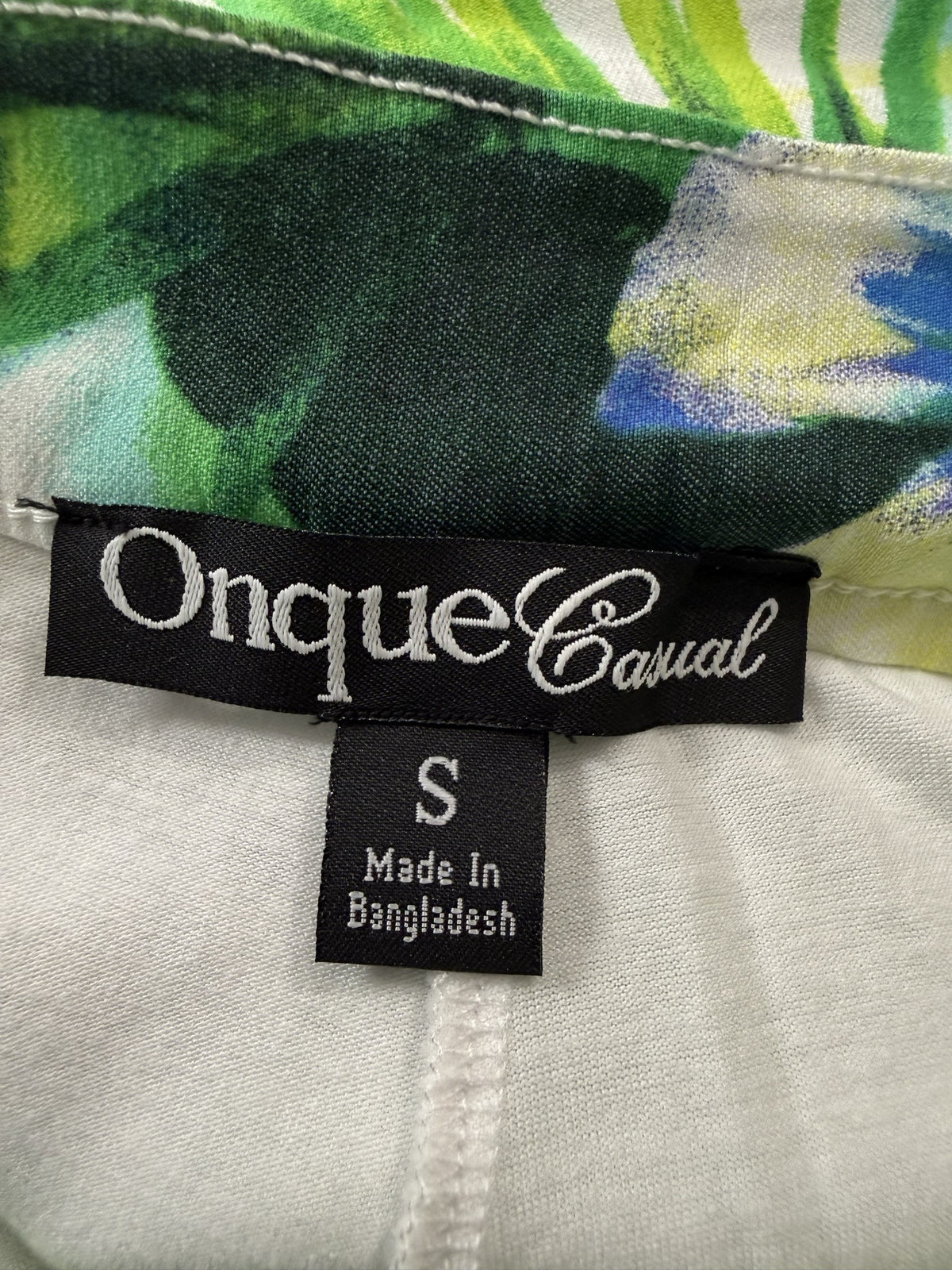 Onque Casual Skort brand and size label