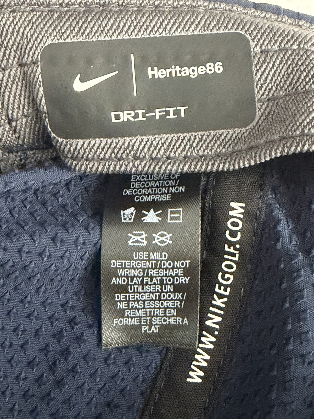 Nike Cap Lavender - inside label