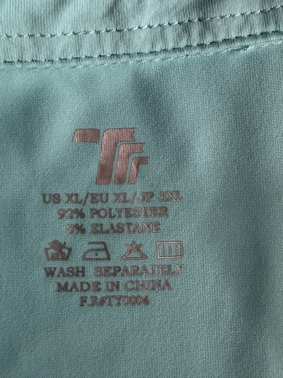 brand and size label
