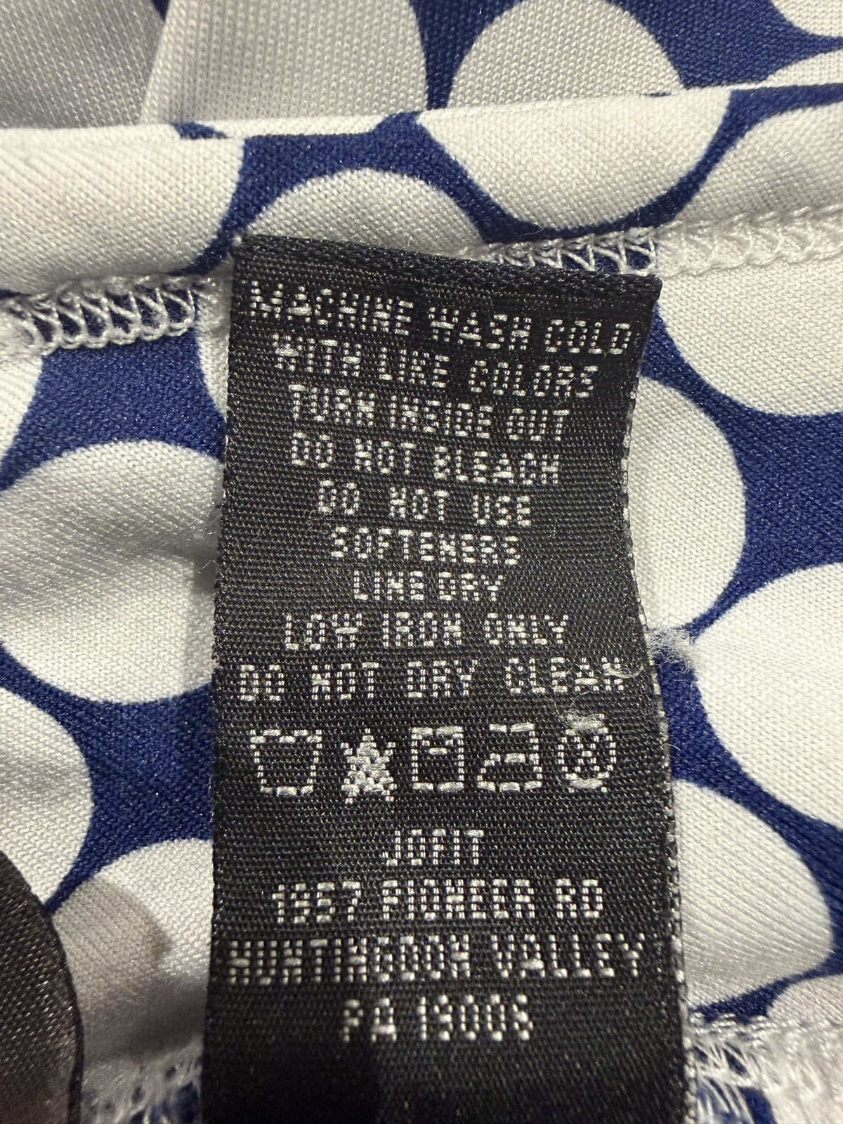 JoFit skort care label