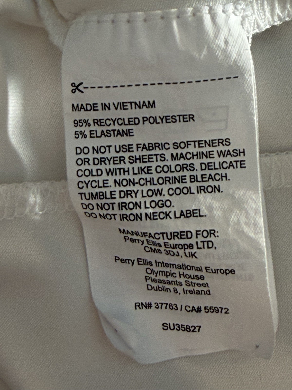 Callaway care and fabric tag