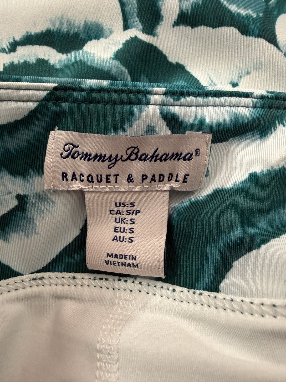 Tommy Bahama Skort brand and size label