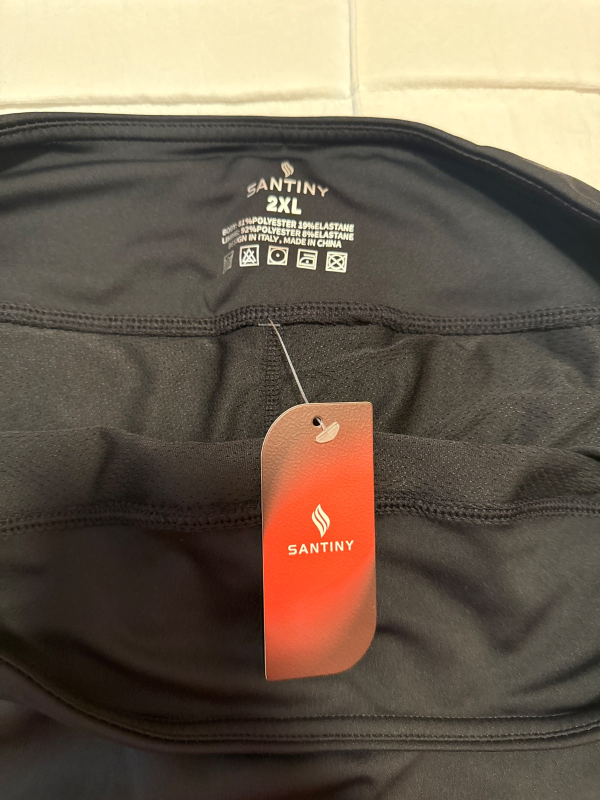 Brand and size label