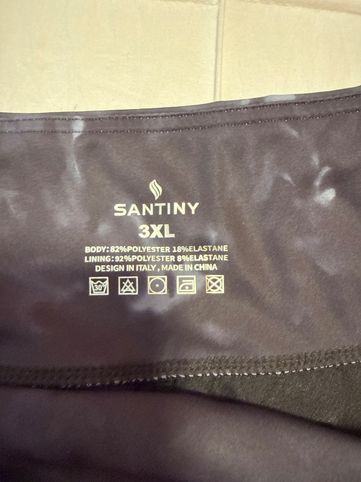 Brand and size label