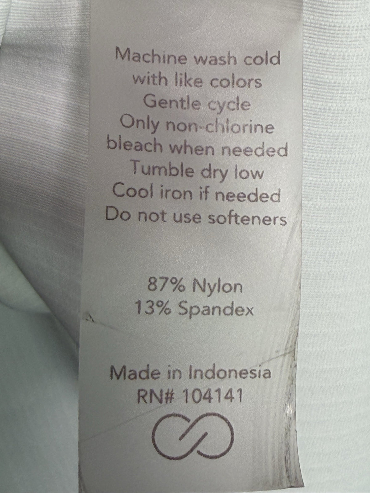 Calia Polo care and fabric label