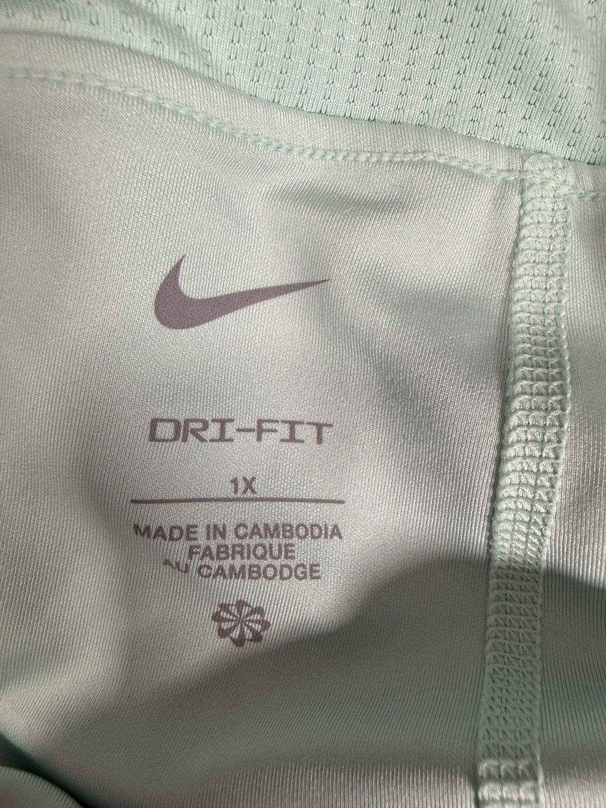 Nike Skort brand and size label