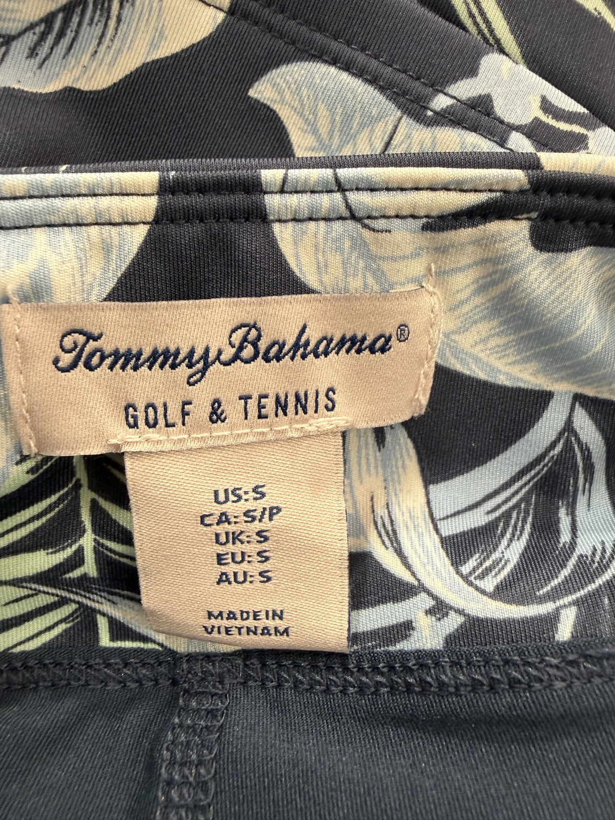 Tommy Bahama Skort brand and size label