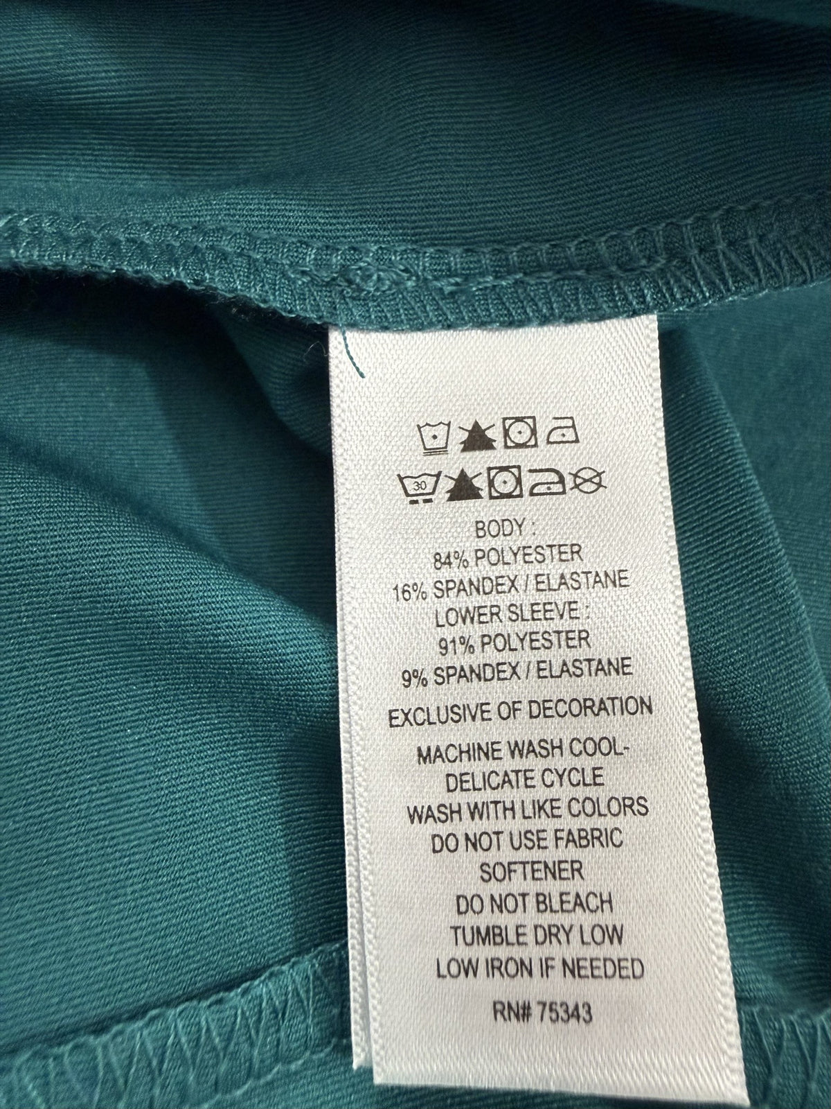 Tommy Bahama Long-Sleeve Quarter-Zip care and fabric label