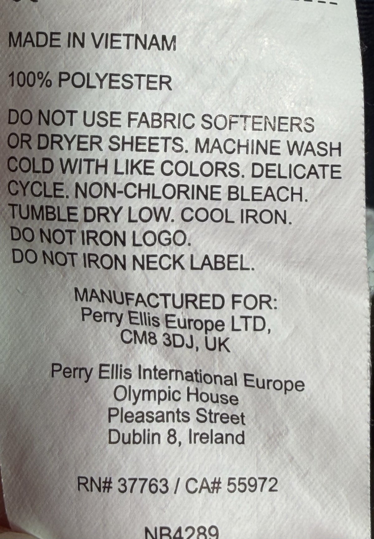 Callaway Sleeveless Top care and fabric label