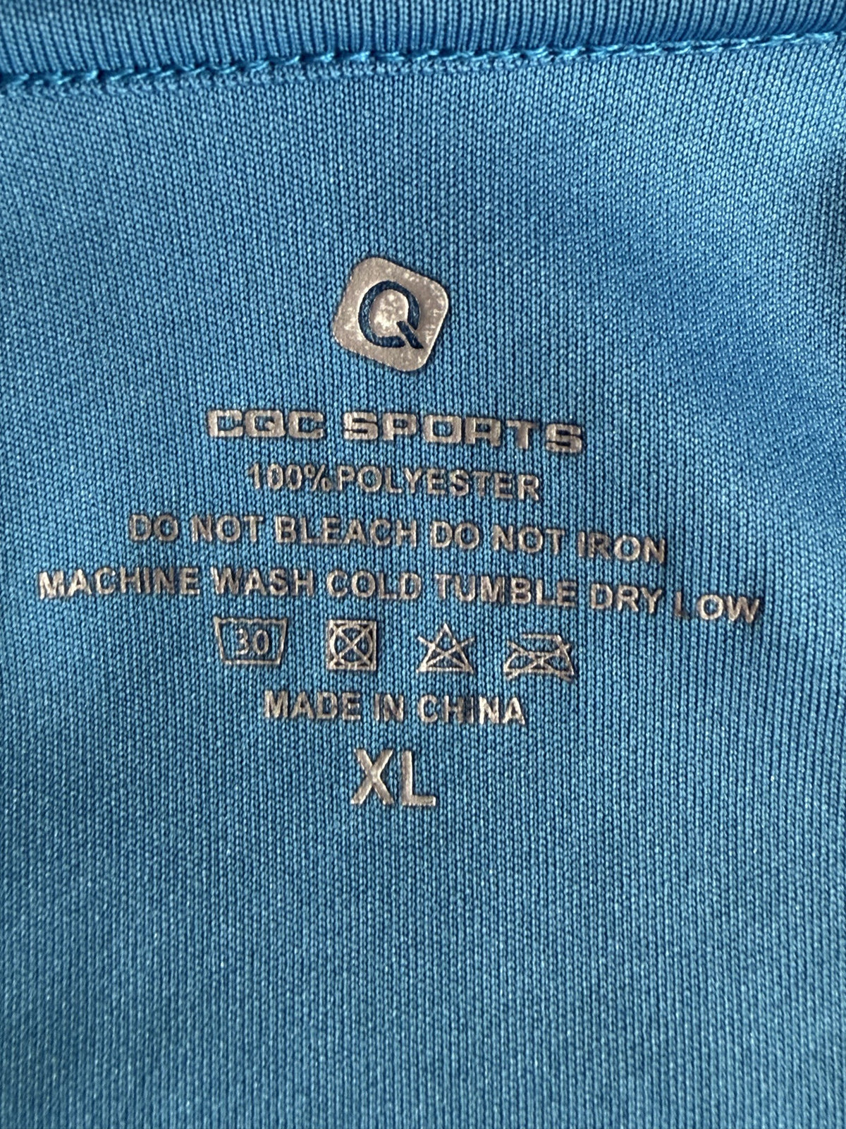 brand and size label