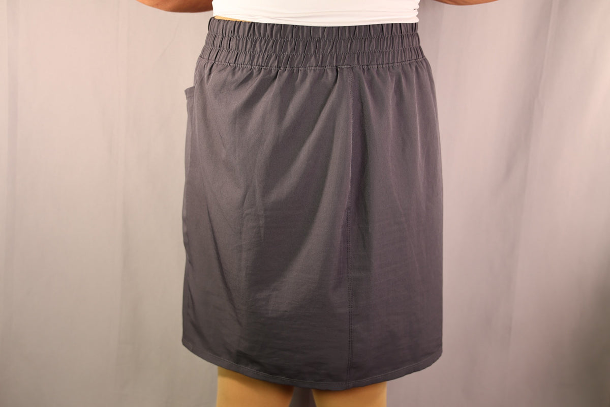 Santiny Skort, Charcoal Gray, front